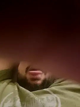 Snapshot of yourdreamman0705 chatting on December 16, 2024, 5:43 pm yourdreamman0705 online show from December 16, 2024, 5:43 pm