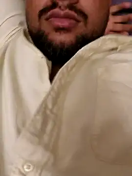 Snapshot of yourdreamman0705 chatting on January 6, 2025, 6:52 pm yourdreamman0705 online show from January 6, 2025, 6:52 pm