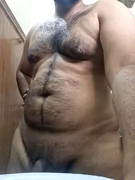 Snapshot of yourdreamman0705 chatting on February 14, 2025, 4:26 am yourdreamman0705 online show from February 14, 2025, 4:26 am