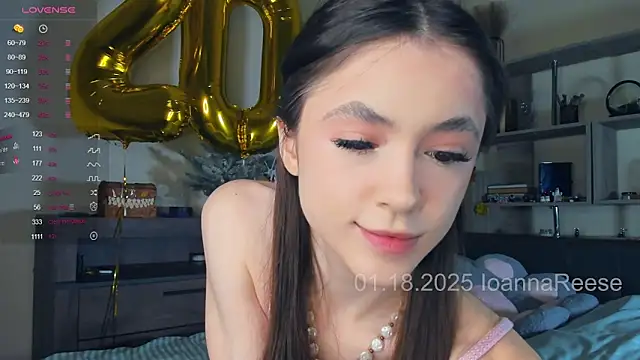 Snapshot of IoannaReese chatting on January 18, 2025, 7:17 am IoannaReese online show from January 18, 2025, 7:17 am
