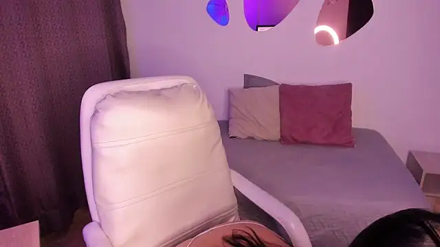 Snapshot of _Danaa chatting on September 23, 2025, 6:55 pm  Danaa online show from September 23, 2025, 6:55 pm