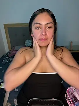  Danaa online show from March 3, 2026, 7:53 pm