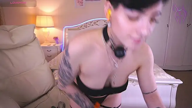 SophiyaStar online show from March 19, 2025, 9:48 pm