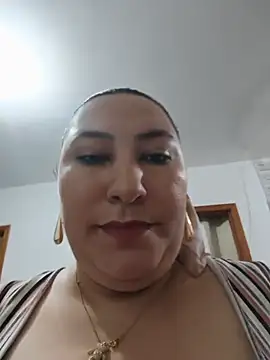 catalina boobs online show from August 2, 2026, 2:04 pm