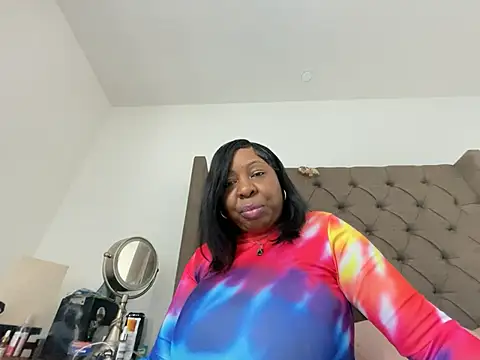 XXXLollipopsJuicy online show from March 23, 2026, 11:42 pm