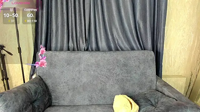 Niktoria Shy online show from March 4, 2025, 1:23 am