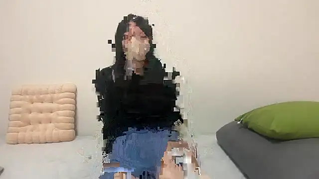 Snapshot of Mao_cute_10 chatting on December 15, 2025, 4:22 pm Mao cute 10 online show from December 15, 2025, 4:22 pm