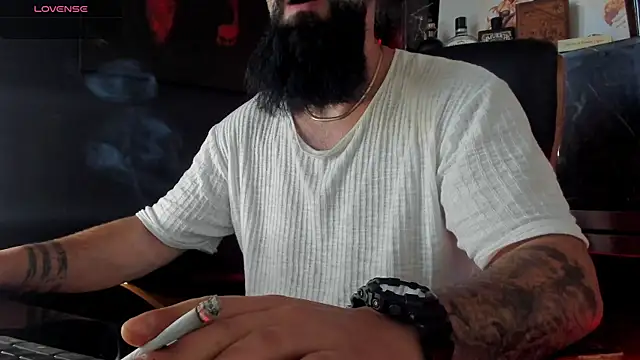 axxelrich  online show from September 22, 2025, 6:48 am