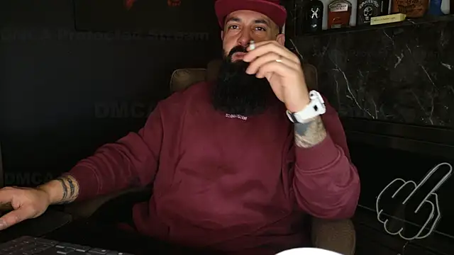 axxelrich  online show from December 22, 2025, 5:15 am