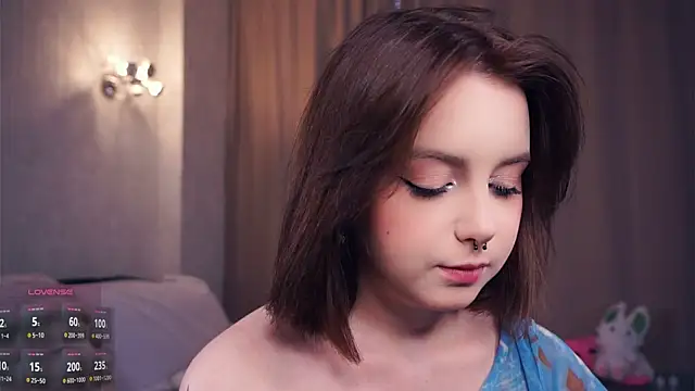 Snapshot of DevonaBucher chatting on September 27, 2025, 5:12 am DevonaBucher online show from September 27, 2025, 5:12 am