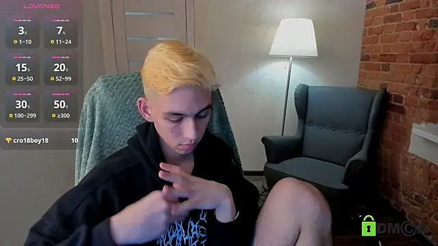 Snapshot of Ul_Tima chatting on December 29, 2024, 3:00 am Ul Tima online show from December 29, 2024, 3:00 am