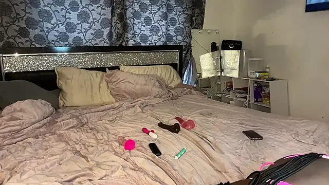 londonsfantasy online show from January 10, 2026, 8:32 pm