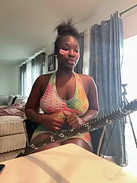 londonsfantasy online show from April 27, 2026, 7:45 pm