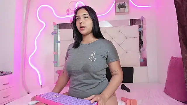Iam flor online show from January 24, 2025, 4:27 am