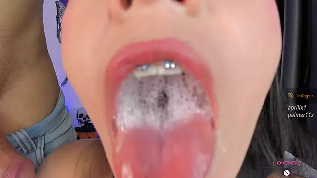 Aprilx1 online show from October 10, 2025, 4:00 am