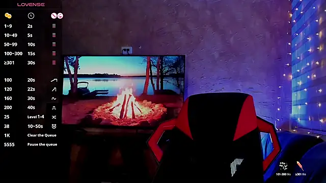 Snapshot of Charlotte_greys chatting on March 19, 2025, 12:37 am Charlotte greys online show from March 19, 2025, 12:37 am