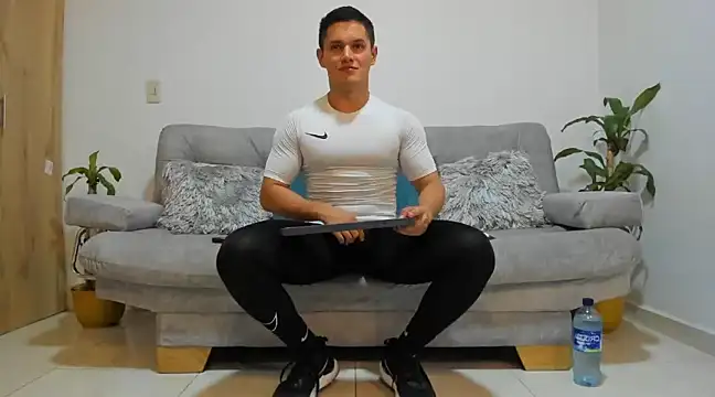 julian wallace online show from December 9, 2024, 9:16 pm
