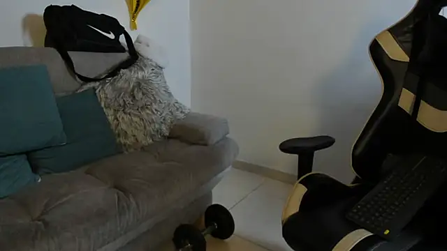 julian wallace online show from November 23, 2025, 3:06 am