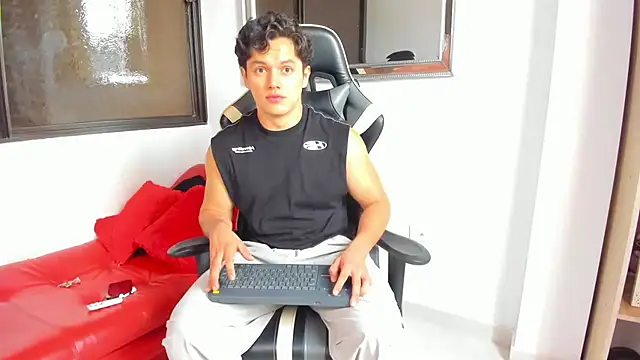 julian wallace online show from March 16, 2026, 1:04 pm