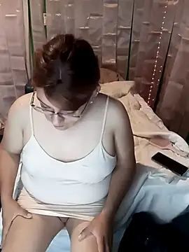 Snapshot of JOSSYANNE chatting on October 1, 2025, 6:08 am JOSSYANNE online show from October 1, 2025, 6:08 am