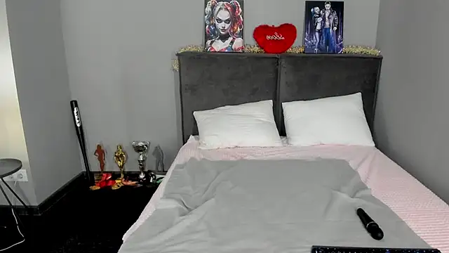 Snapshot of MuscleXXXBarbie chatting on February 28, 2026, 1:45 pm MuscleXXXBarbie online show from February 28, 2026, 1:45 pm