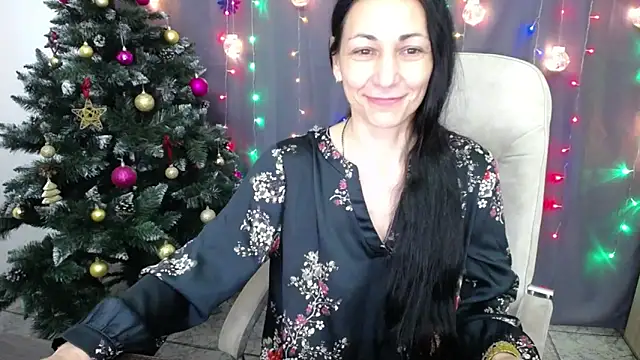 Snapshot of LiluGrants chatting on December 31, 2024, 7:20 am LiluGrants online show from December 31, 2024, 7:20 am