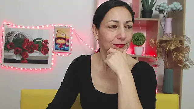 Snapshot of LiluGrants chatting on January 17, 2025, 7:05 pm LiluGrants online show from January 17, 2025, 7:05 pm