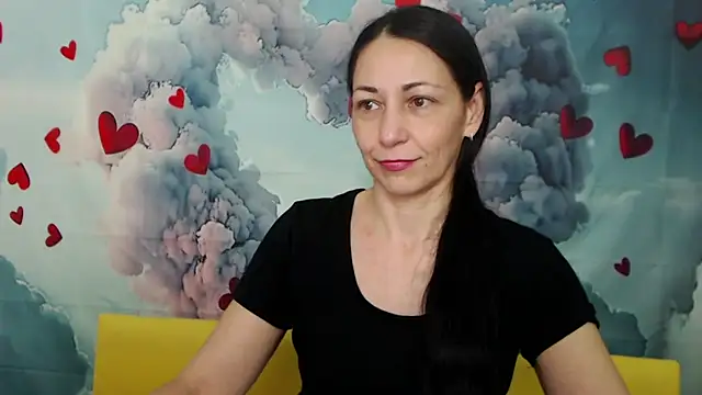 Snapshot of LiluGrants chatting on February 1, 2025, 2:26 am LiluGrants online show from February 1, 2025, 2:26 am