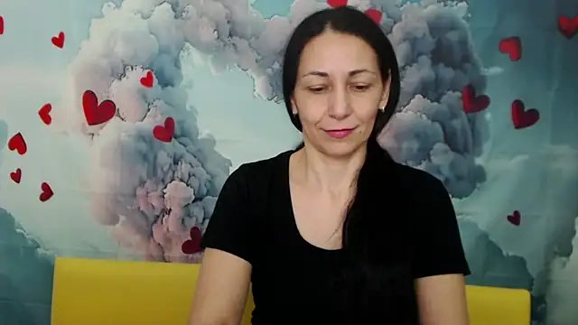 Snapshot of LiluGrants chatting on February 1, 2025, 5:49 am LiluGrants online show from February 1, 2025, 5:49 am