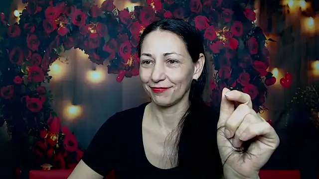 Snapshot of LiluGrants chatting on February 6, 2025, 1:49 am LiluGrants online show from February 6, 2025, 1:49 am