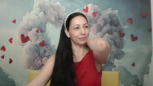 Snapshot of LiluGrants chatting on February 9, 2025, 10:21 pm LiluGrants online show from February 9, 2025, 10:21 pm