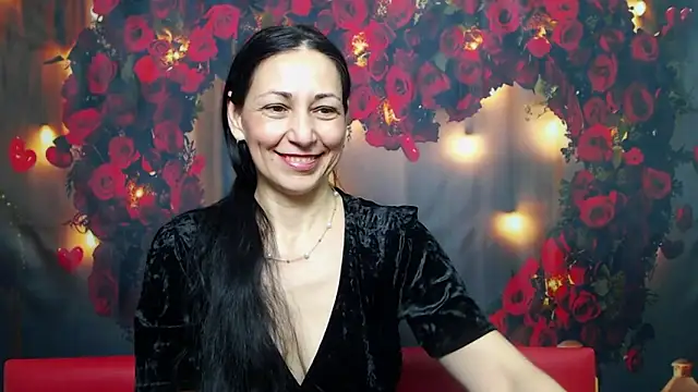 Snapshot of LiluGrants chatting on February 12, 2025, 4:23 am LiluGrants online show from February 12, 2025, 4:23 am