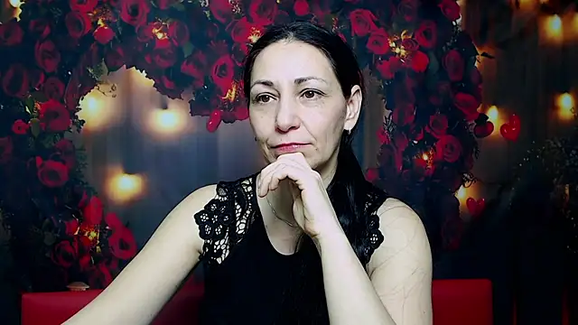 Snapshot of LiluGrants chatting on February 18, 2025, 4:26 am LiluGrants online show from February 18, 2025, 4:26 am