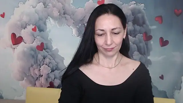 Snapshot of LiluGrants chatting on March 7, 2025, 10:10 pm LiluGrants online show from March 7, 2025, 10:10 pm