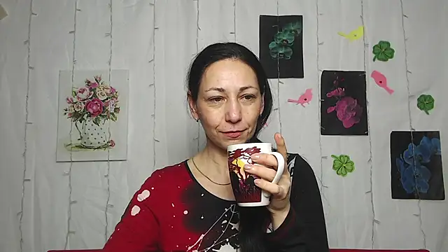 Snapshot of LiluGrants chatting on March 16, 2025, 1:28 am LiluGrants online show from March 16, 2025, 1:28 am