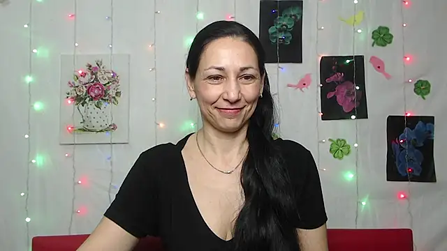 Snapshot of LiluGrants chatting on March 18, 2025, 5:09 am LiluGrants online show from March 18, 2025, 5:09 am