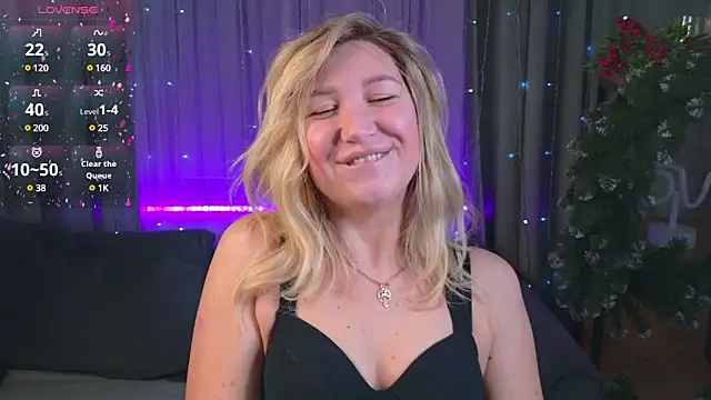 Snapshot of MilaBott chatting on December 15, 2024, 4:37 pm MilaBott online show from December 15, 2024, 4:37 pm