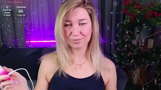 Snapshot of MilaBott chatting on January 7, 2025, 7:42 am MilaBott online show from January 7, 2025, 7:42 am