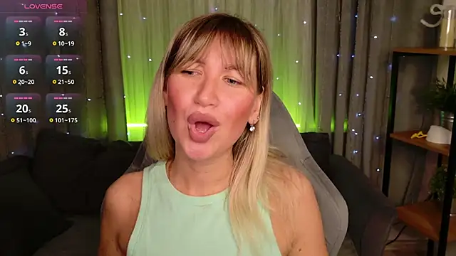 Snapshot of MilaBott chatting on March 12, 2026, 7:20 pm MilaBott online show from March 12, 2026, 7:20 pm