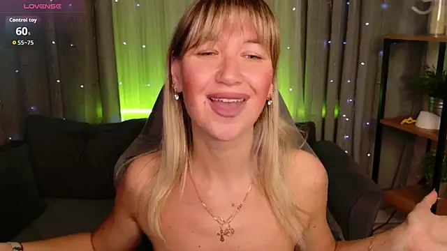 Snapshot of MilaBott chatting on March 14, 2026, 8:03 pm MilaBott online show from March 14, 2026, 8:03 pm