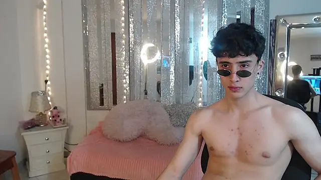 gojo satoru 18 online show from January 24, 2025, 3:02 pm