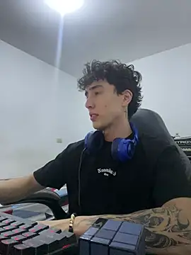 gojo satoru 18 online show from January 14, 2026, 6:08 am