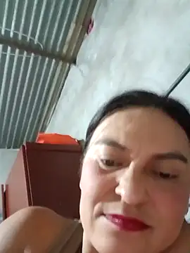 Horny-Mommy-Dirty online show from January 30, 2025, 8:10 pm