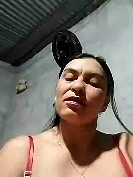Horny-Mommy-Dirty online show from January 31, 2025, 2:58 am