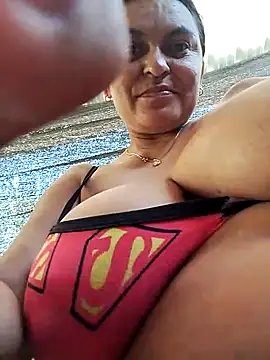 Snapshot of Horny-Mommy-Dirty chatting on October 18, 2025, 2:29 pm Horny-Mommy-Dirty online show from October 18, 2025, 2:29 pm