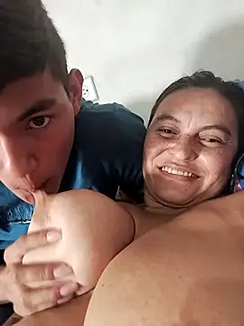 Snapshot of Horny-Mommy-Dirty chatting on November 20, 2025, 4:07 pm Horny-Mommy-Dirty online show from November 20, 2025, 4:07 pm