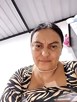 Snapshot of Horny-Mommy-Dirty chatting on March 8, 2026, 2:26 am Horny-Mommy-Dirty online show from March 8, 2026, 2:26 am