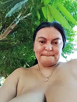 Horny-Mommy-Dirty online show from April 26, 2026, 2:26 pm