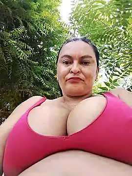 Horny-Mommy-Dirty online show from May 4, 2026, 2:46 pm