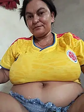 Snapshot of Horny-Mommy-Dirty chatting on June 10, 2026, 2:38 pm Horny-Mommy-Dirty online show from June 10, 2026, 2:38 pm